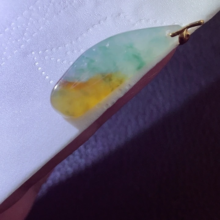颈饰18K金镶嵌翡翠翡翠