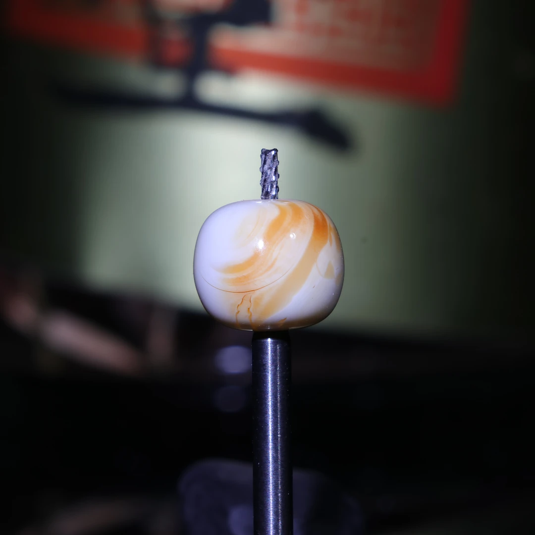 8m蜜蜡老型单珠顶珠天然原矿沁色瓷白老型珠子蜜蜡配饰8.8*8/A606