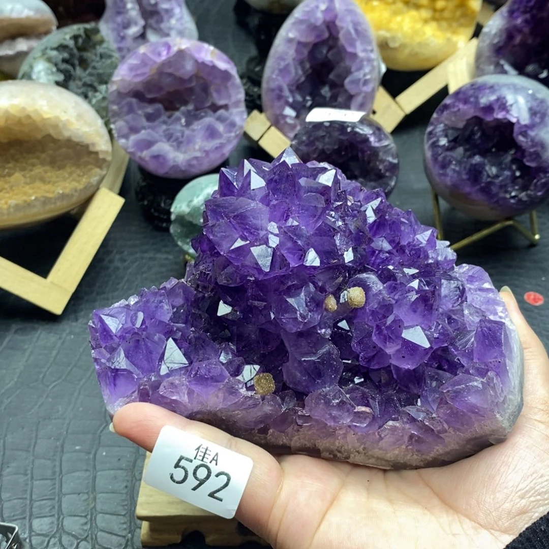 未镶嵌大型摆件（非配饰）紫晶