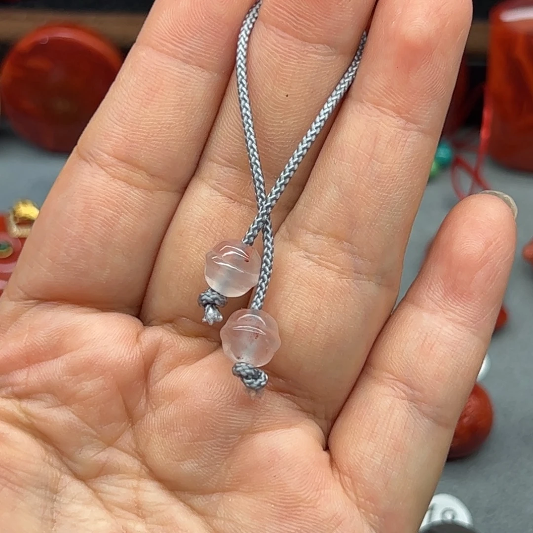 未镶嵌配饰南红玛瑙