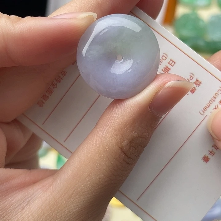 翡翠未镶嵌颈饰11