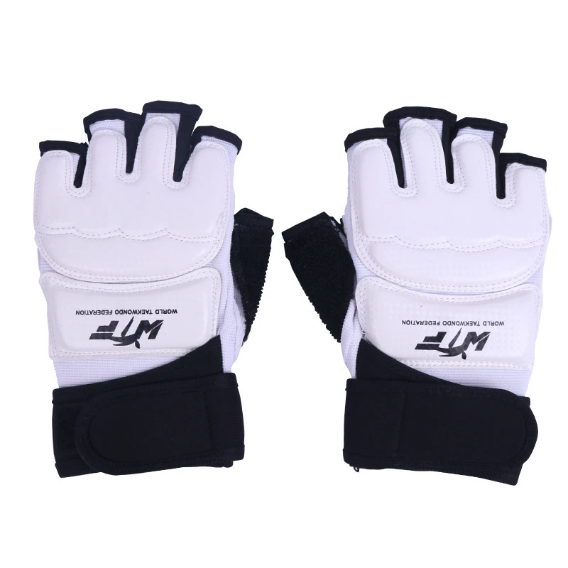 半指拳击手套成人散打搏击打沙袋跆拳道护手护脚手套男女