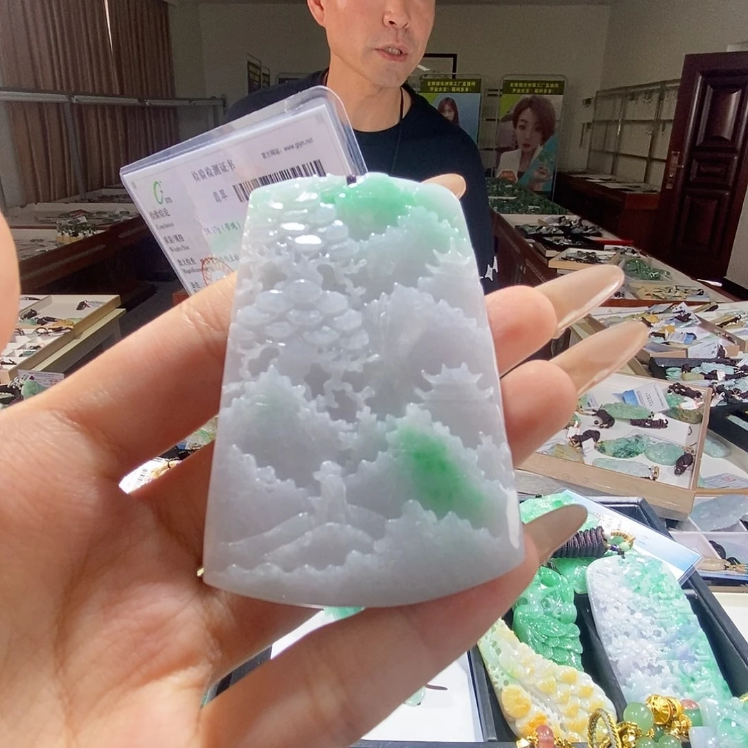 翡翠未镶嵌颈饰翡翠