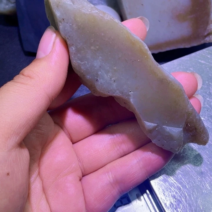 和田玉未镶嵌珠宝半成品