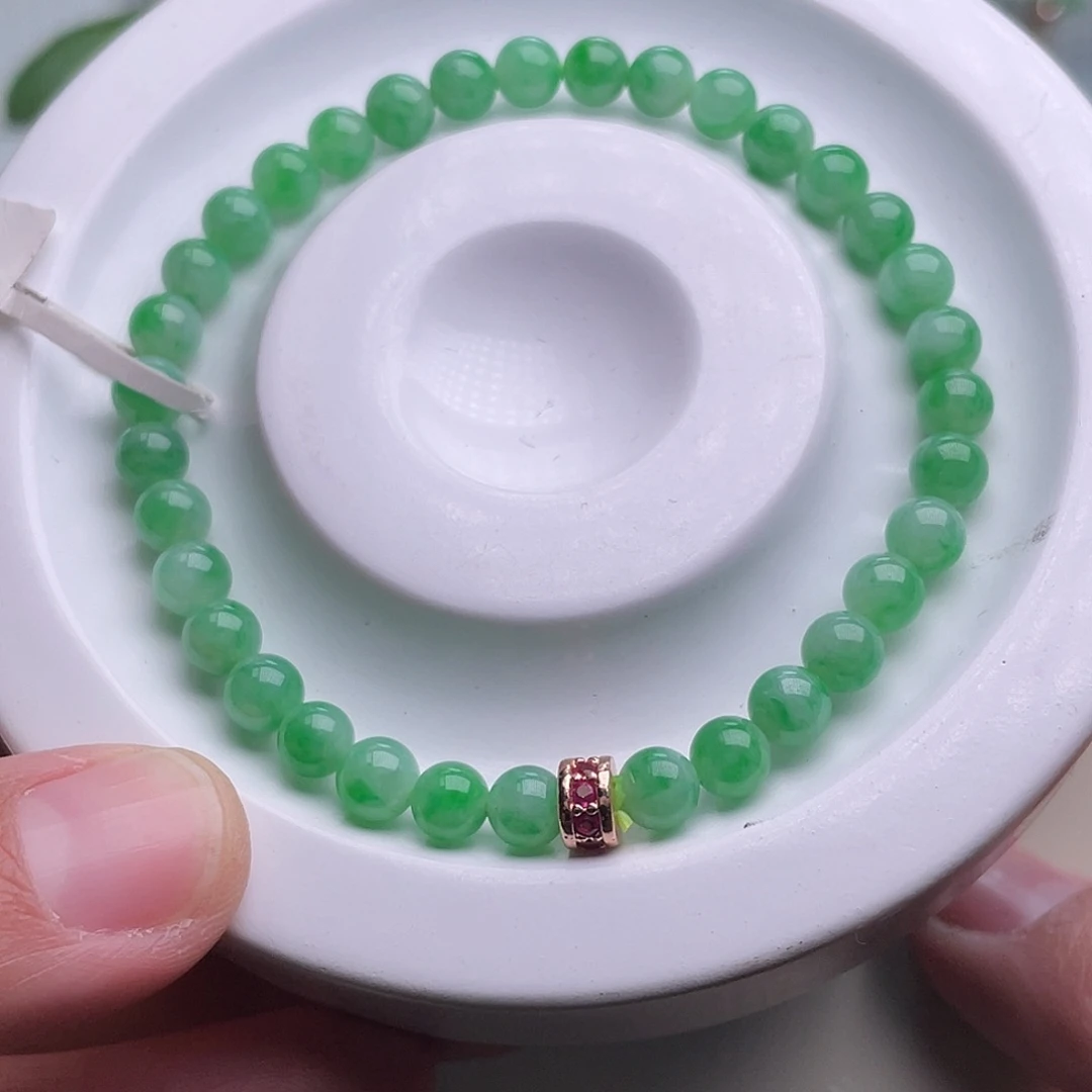 翡翠手串未镶嵌卡5.4