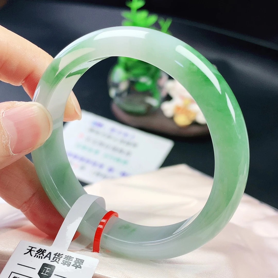 未镶嵌手镯翡翠53圈