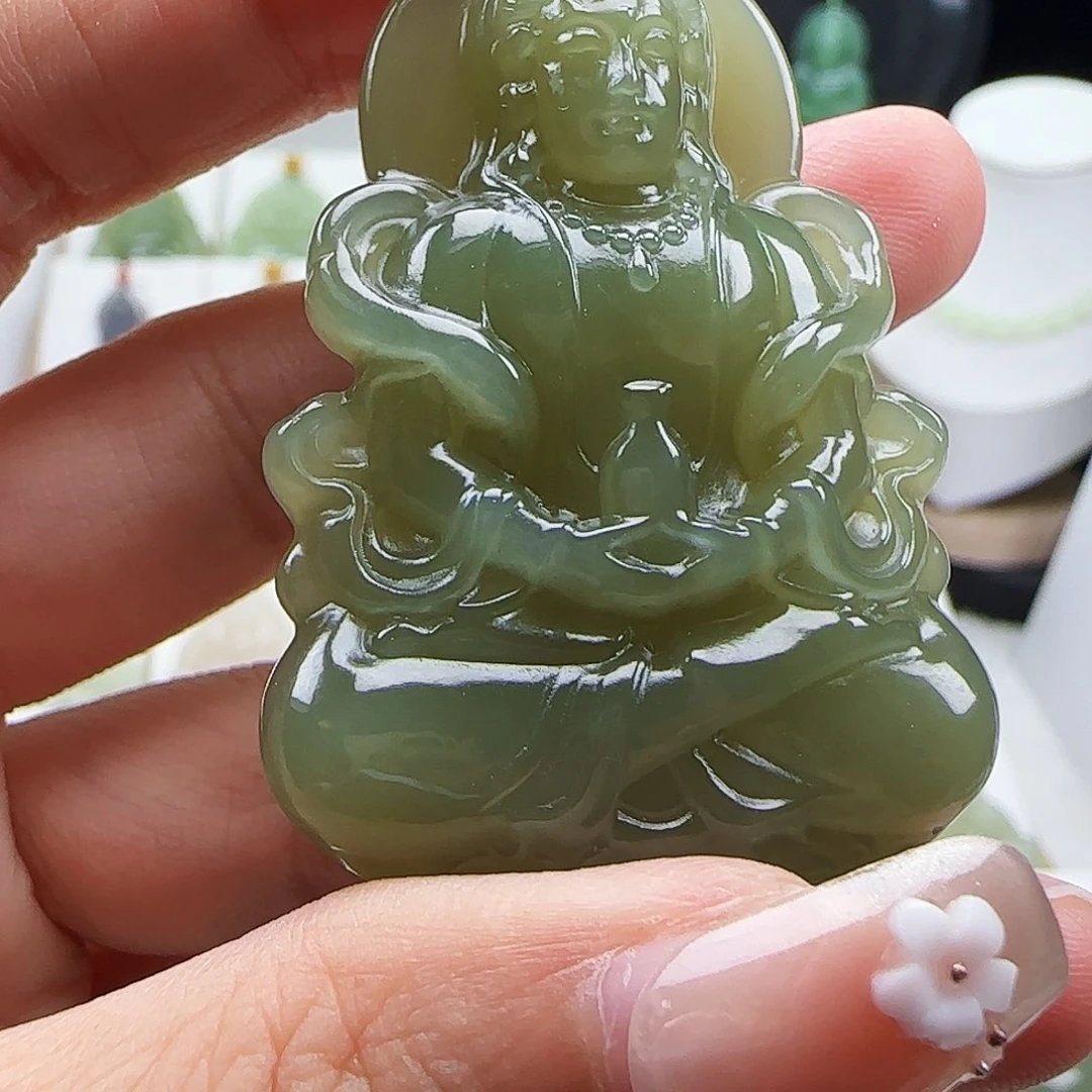 和田玉未镶嵌颈饰