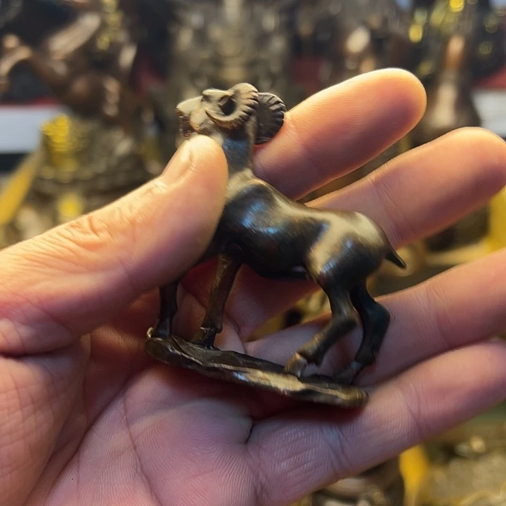 铜器工艺精湛精巧别致精美