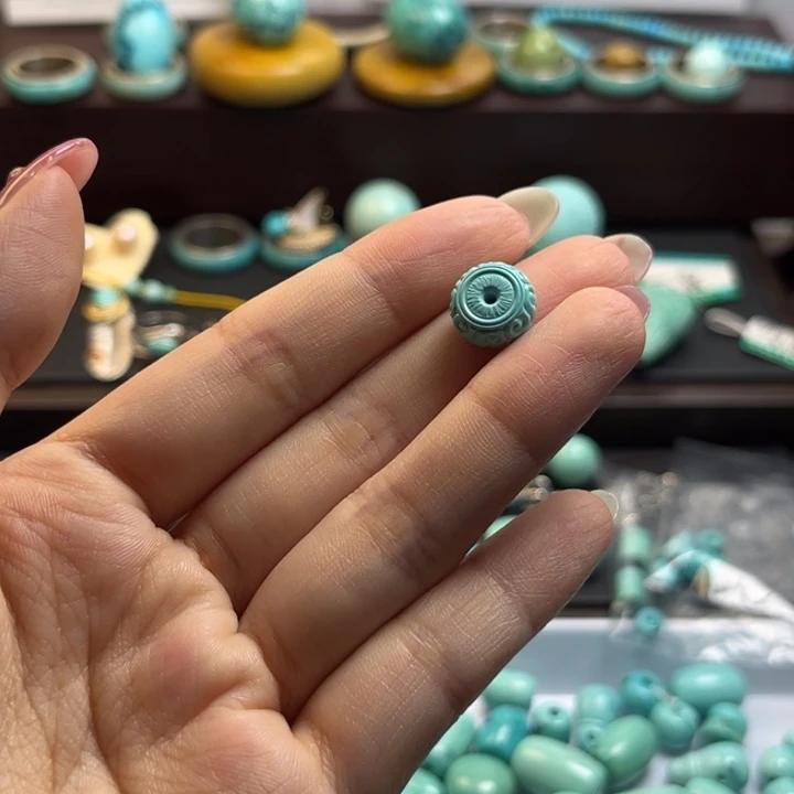 绿松石未镶嵌配饰