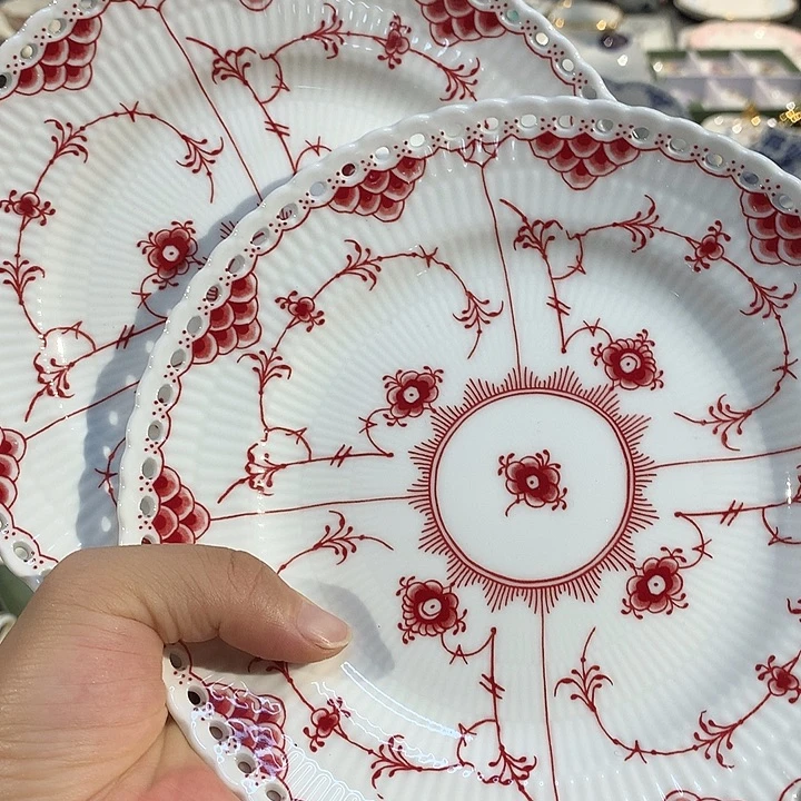 瓷片17cm餐盘两个