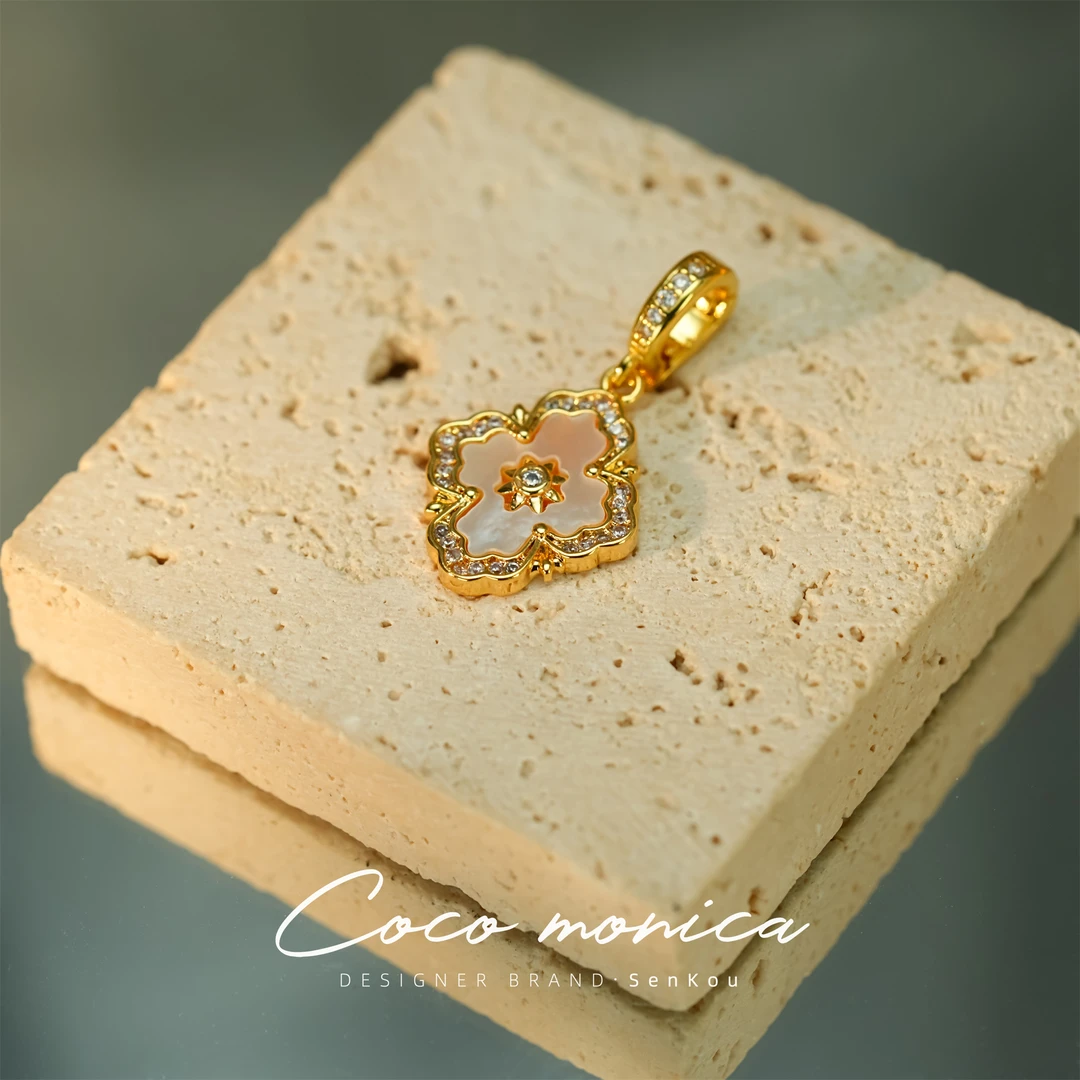 【小霞珍珠】气质轻奢时尚百搭复古镶嵌坠链素款WE268