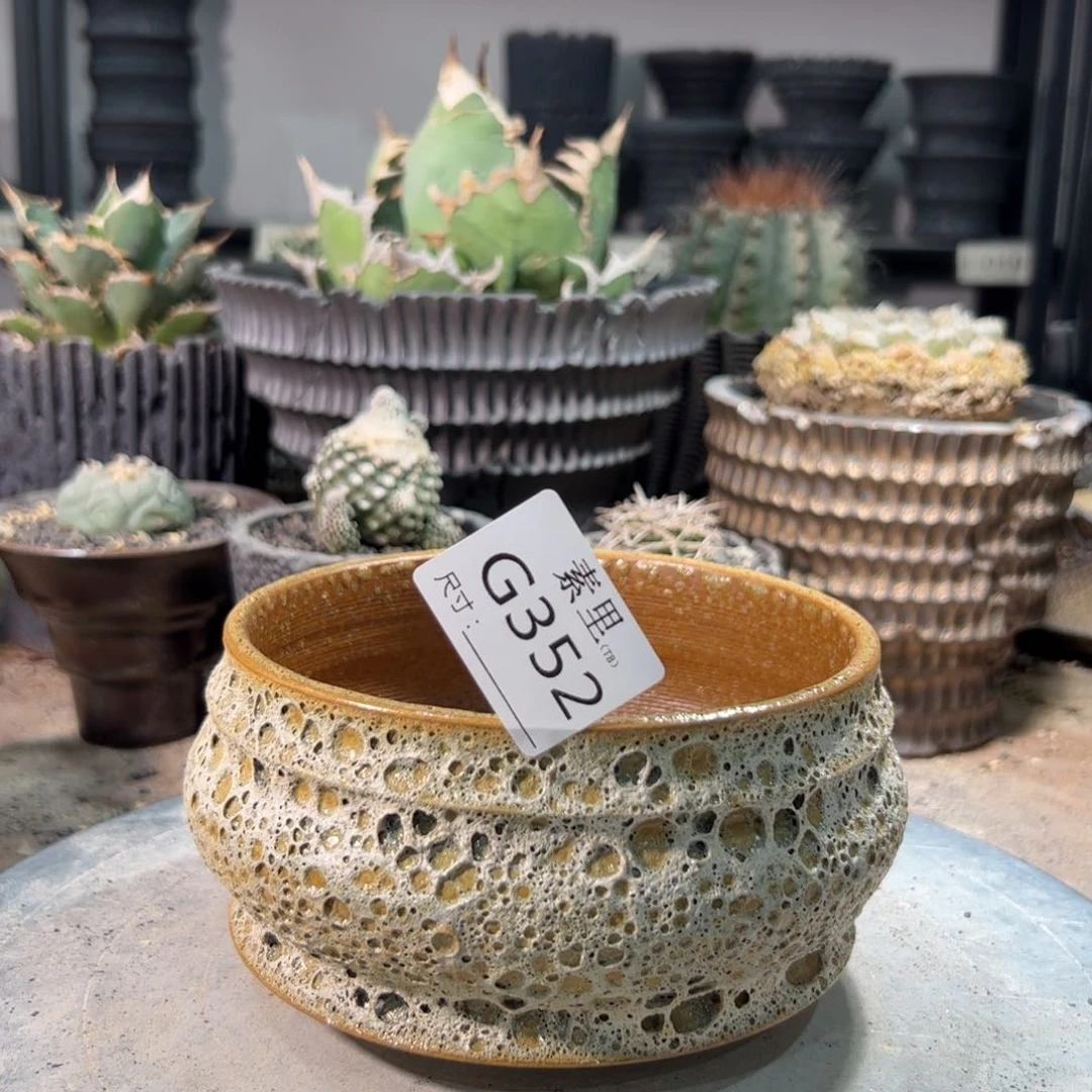 景德镇手工素里内口13.5高8