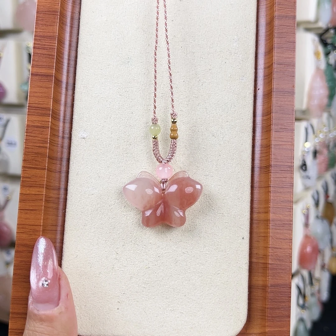 石英质玉（金丝玉）未镶嵌颈饰