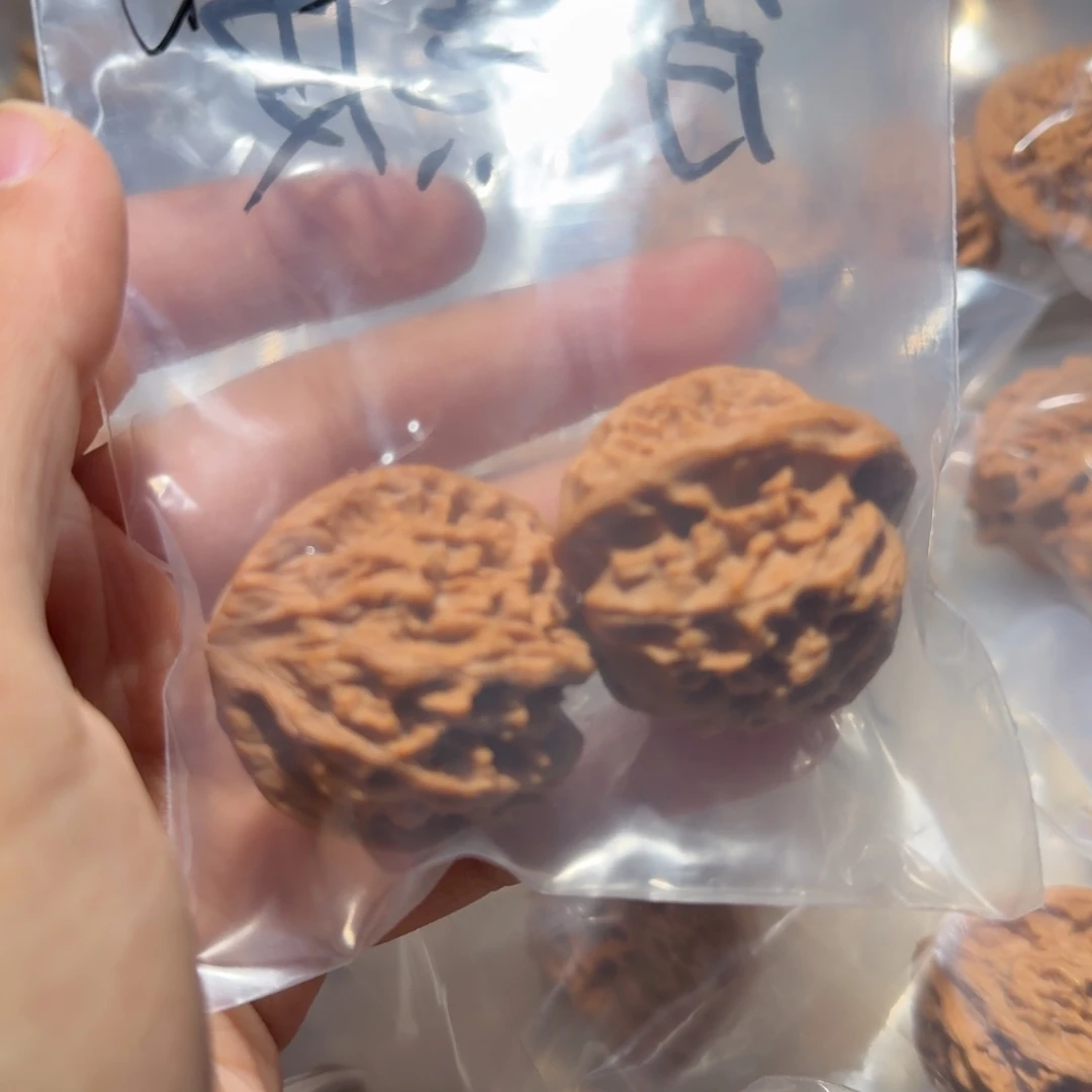 吊坠文玩核桃天地