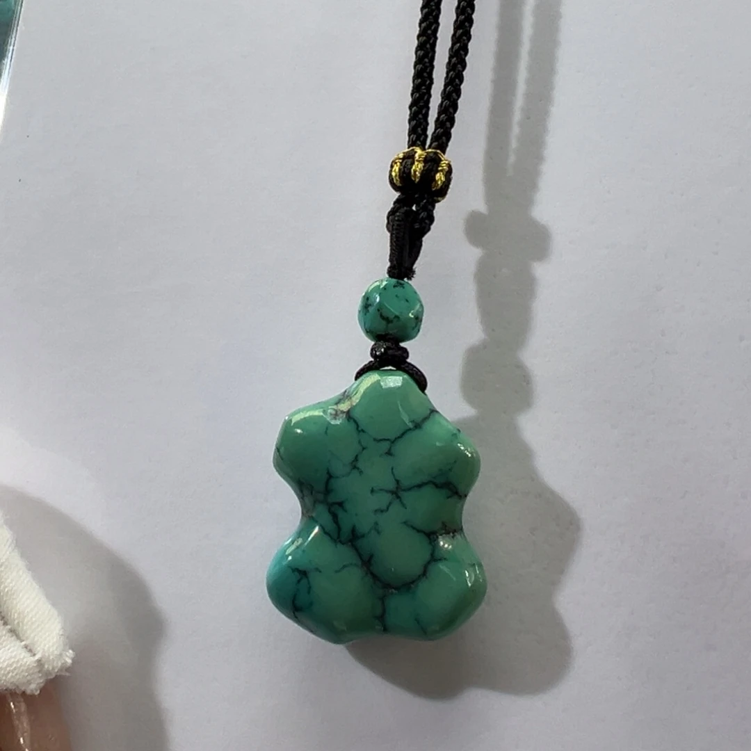 绿松石未镶嵌挂件
