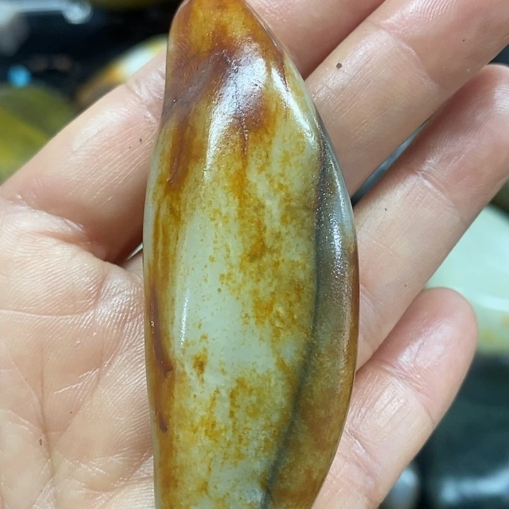 和田玉（糖玉）未镶嵌挂件