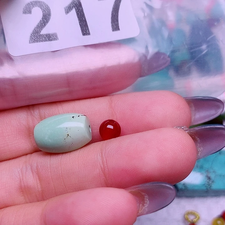 未镶嵌南红玛瑙珠宝奇石