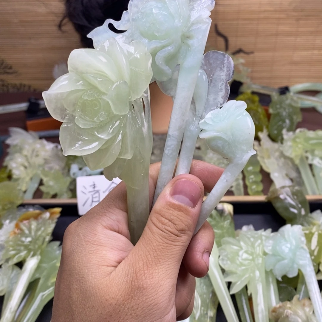 罗***筱蛇纹石玉未镶嵌发饰