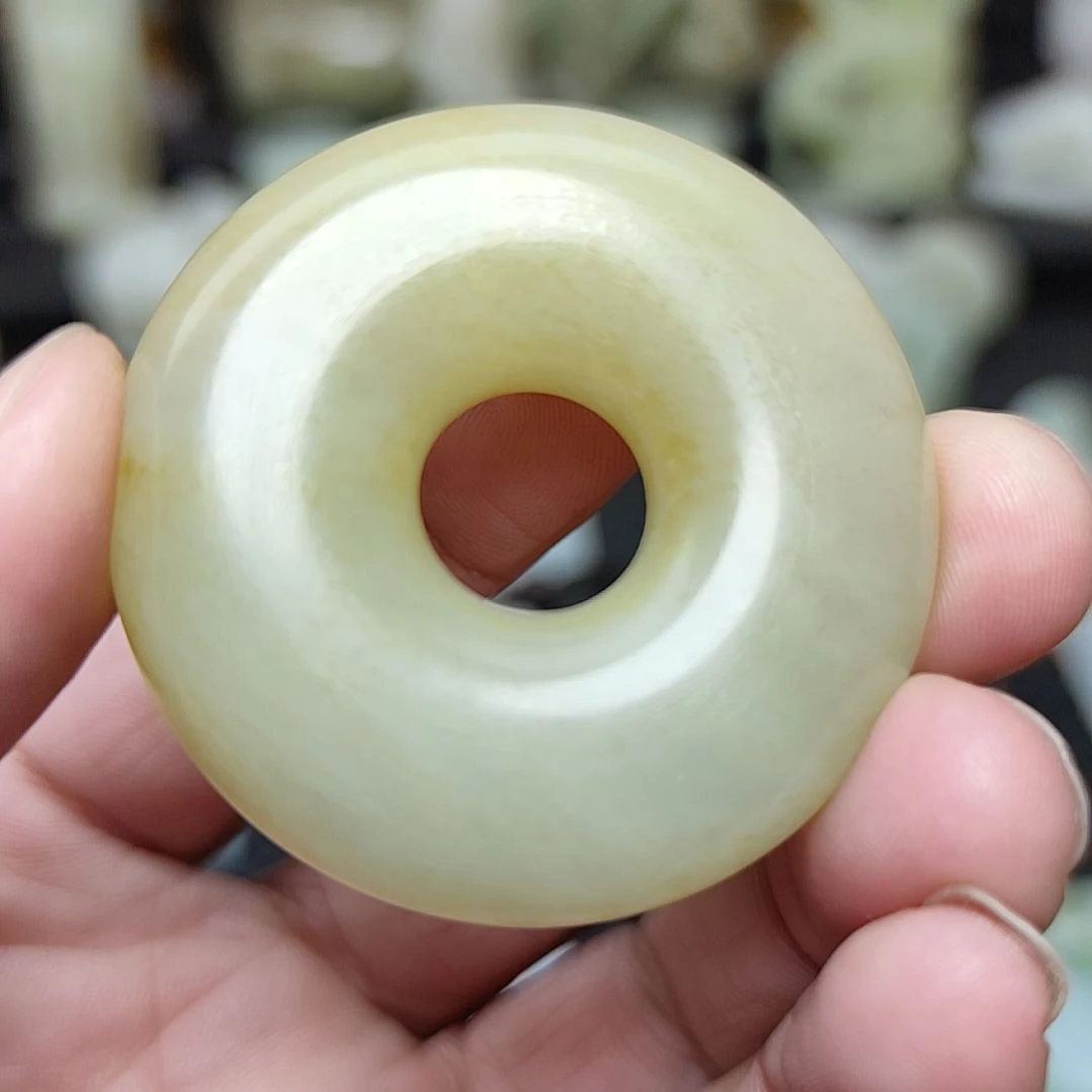 和田玉挂件未镶嵌勇**龙