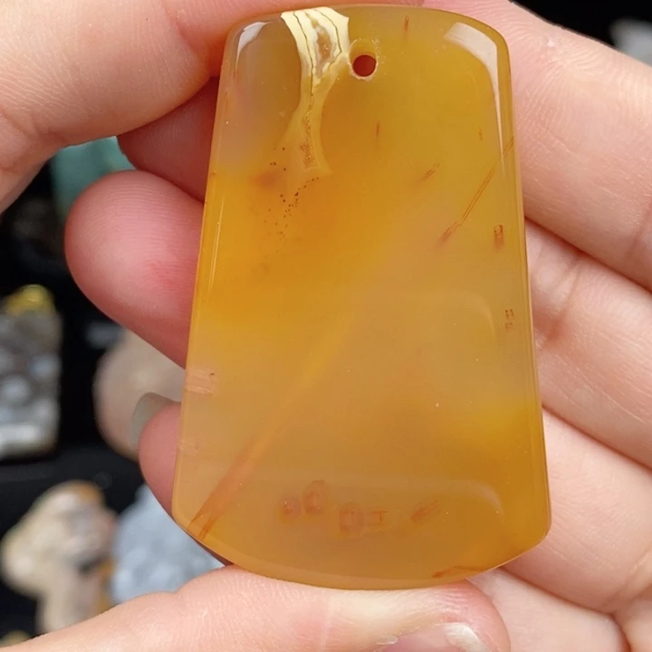 未镶嵌手镯（圆镯）硅化玉