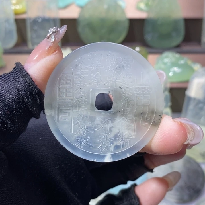 岫玉吊坠未镶嵌吊坠