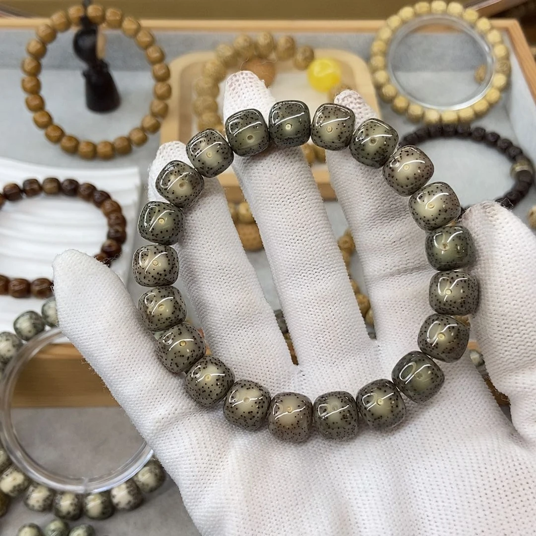 星月菩提手串M*N11黑冰双白