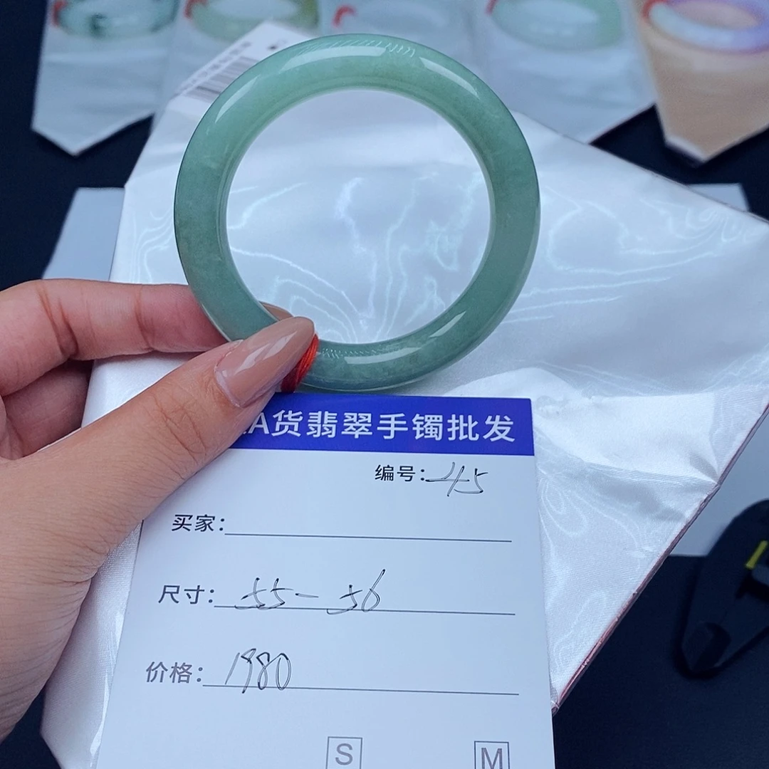 翡翠未镶嵌手镯百元手镯默认瑕疵