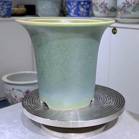 叶***子陶瓷制品绿釉雅光陶瓷花器微瑕