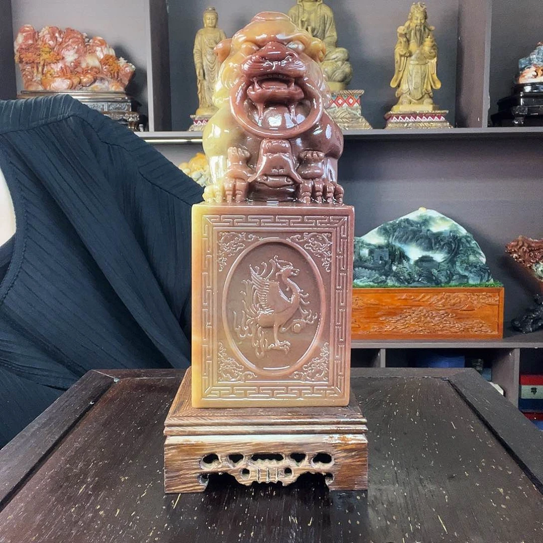 寿山石印石侯*哥。。。。。。。。。。。。。。