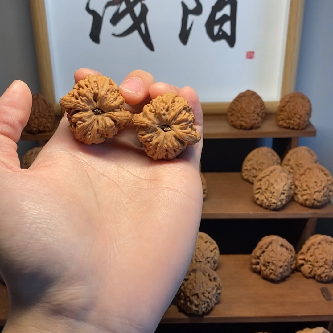 吃***王核桃南疆石38尺全品对歪