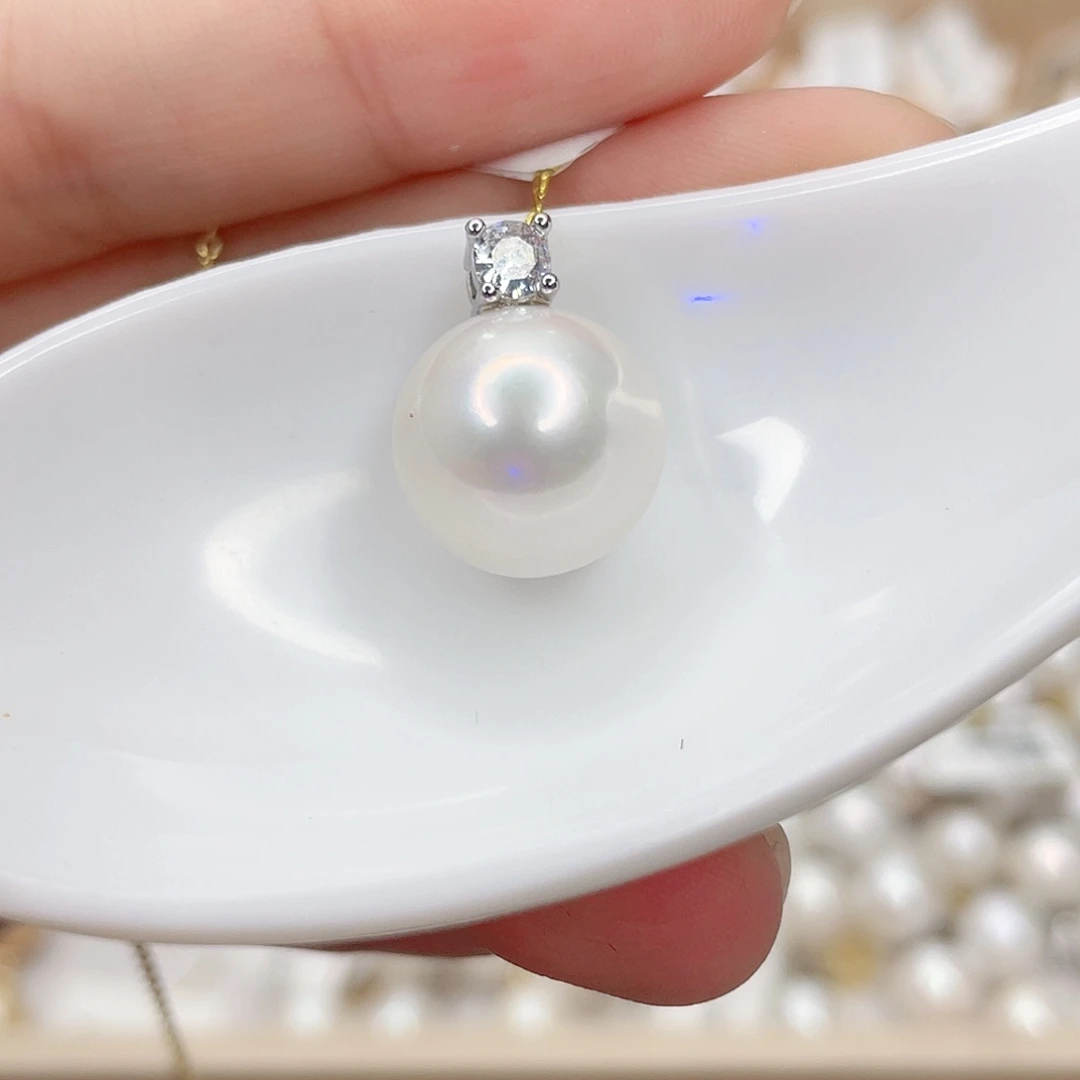 淡水珍珠未镶嵌吊坠(赠链)
