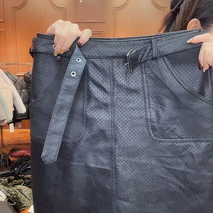 110……120斤皮长裙