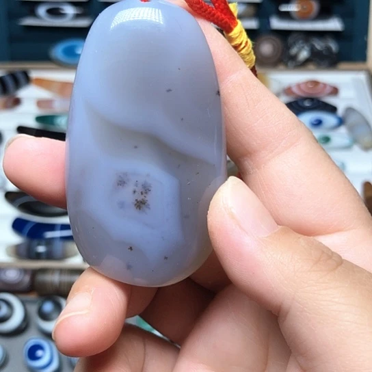 未镶嵌颈饰玛瑙/玉髓