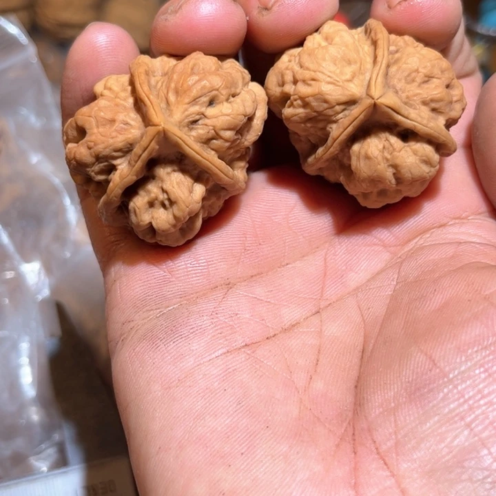 文玩核桃吊坠滇西59