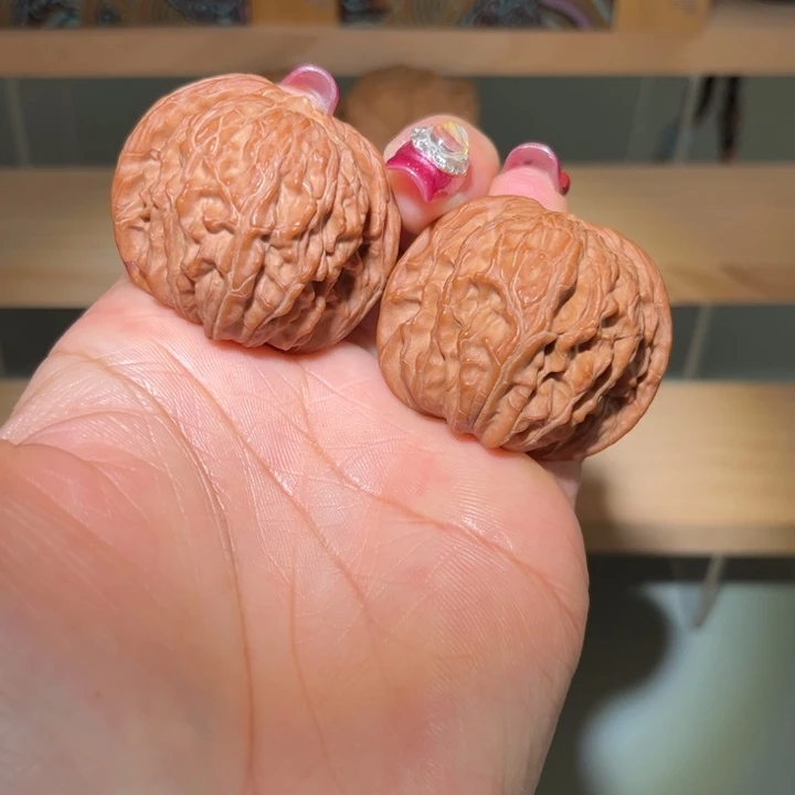 文玩核桃吊坠磨盘