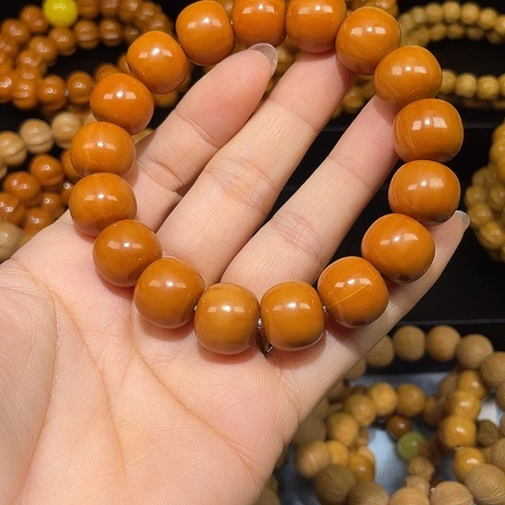 晴***李猴头核桃手串猴头