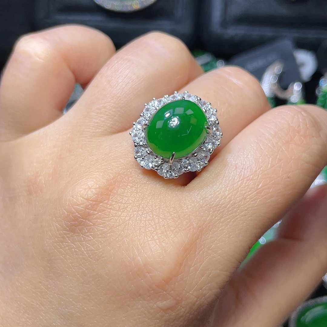 翡翠颈饰银S925镶嵌翡翠