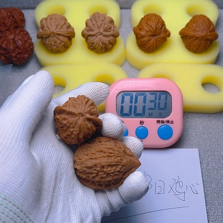 把件文玩核桃王*跑