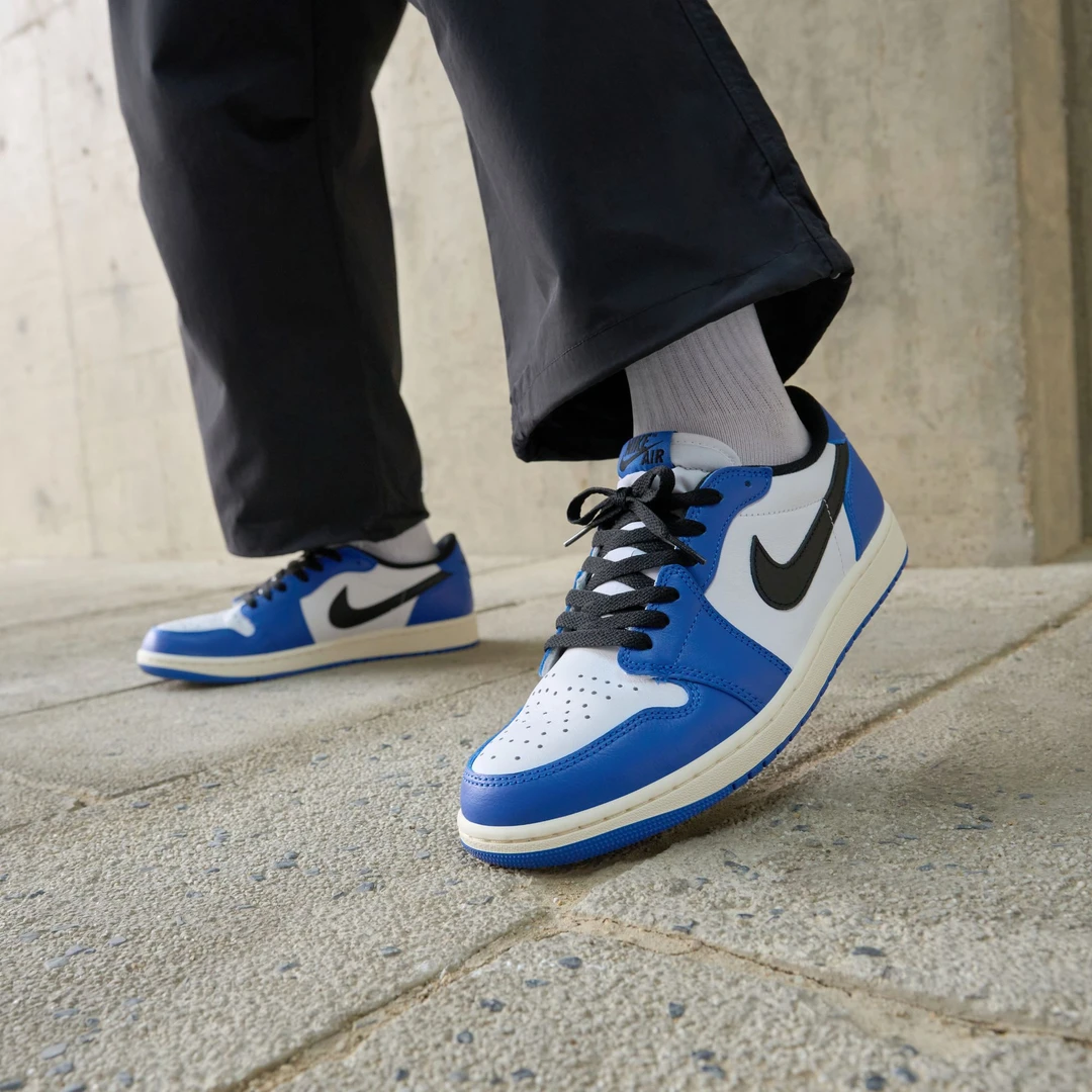 Jordan官方AJ1 Low OG男子运动鞋低帮蓝色缓震CZ0790-140