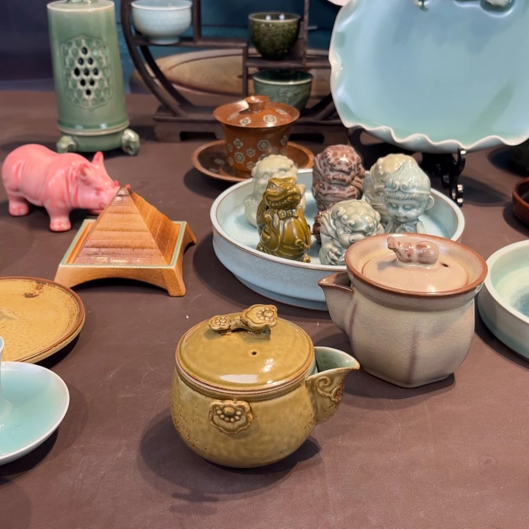 杯龙泉青瓷茶具微瑕