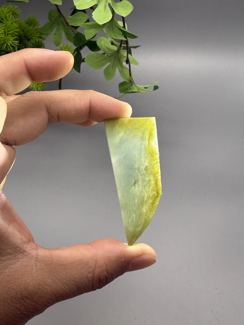 天然翡翠A货片料