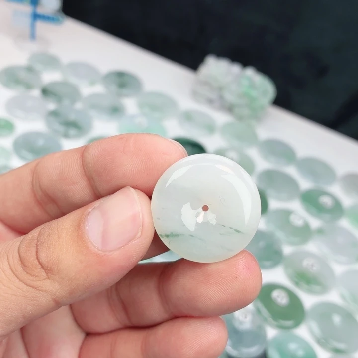 翡翠未镶嵌颈饰缅甸天然A货翡翠26.8-6.1