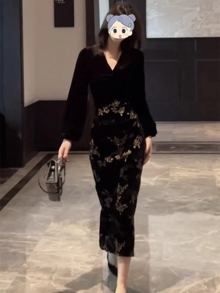 2025年秋季网红新款时尚感高端修身显瘦气质花色拼接V领连衣裙女