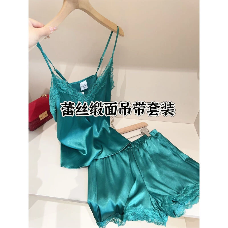 缎面纯色吊带蕾丝睡衣套装女