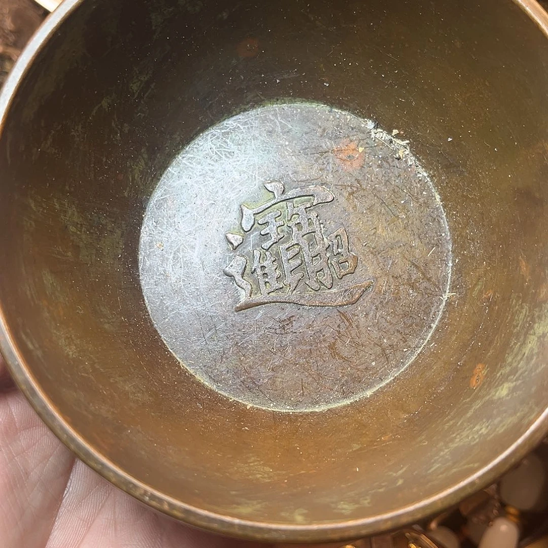 精美铜器工艺品等