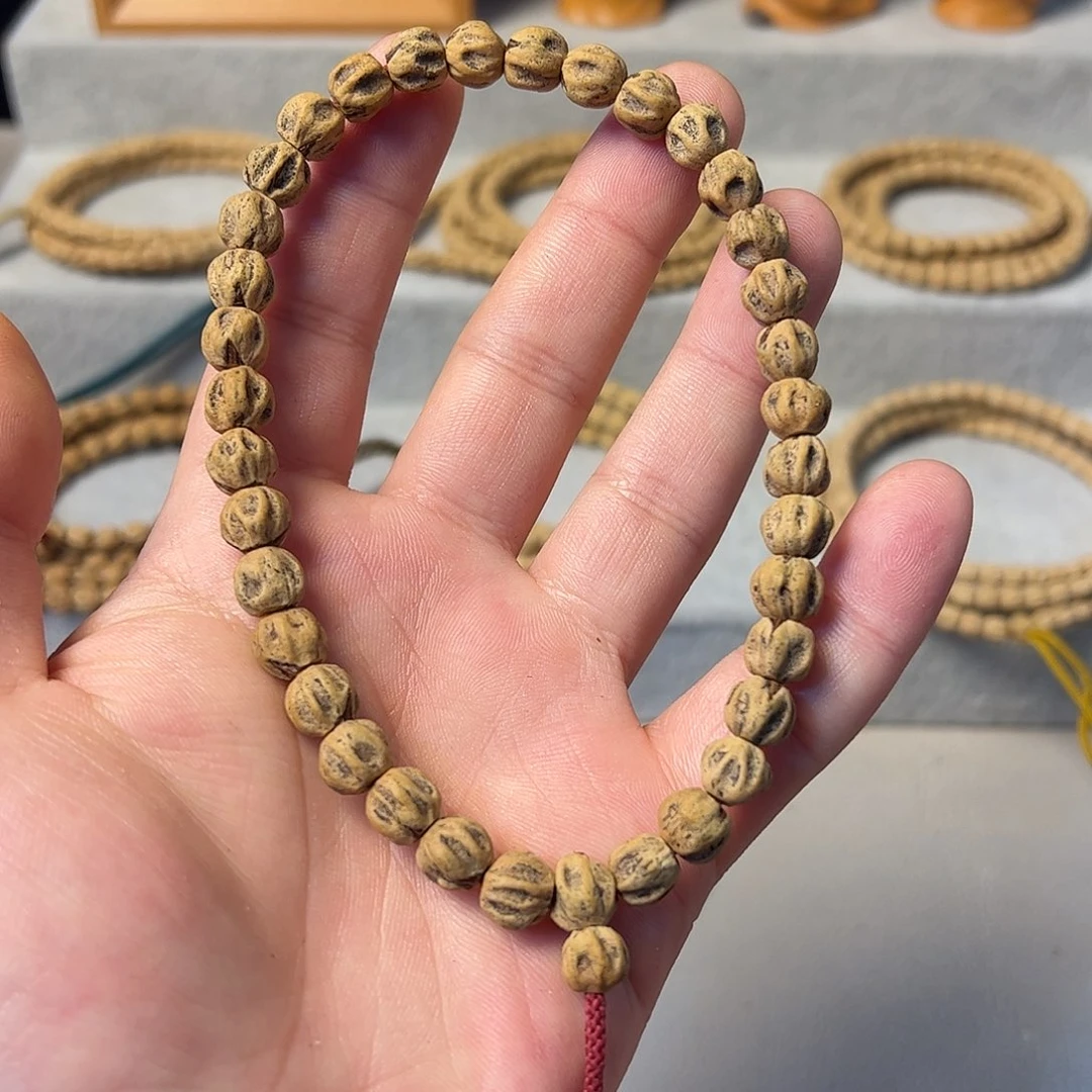 柏香籽/百香籽吊坠?*哟