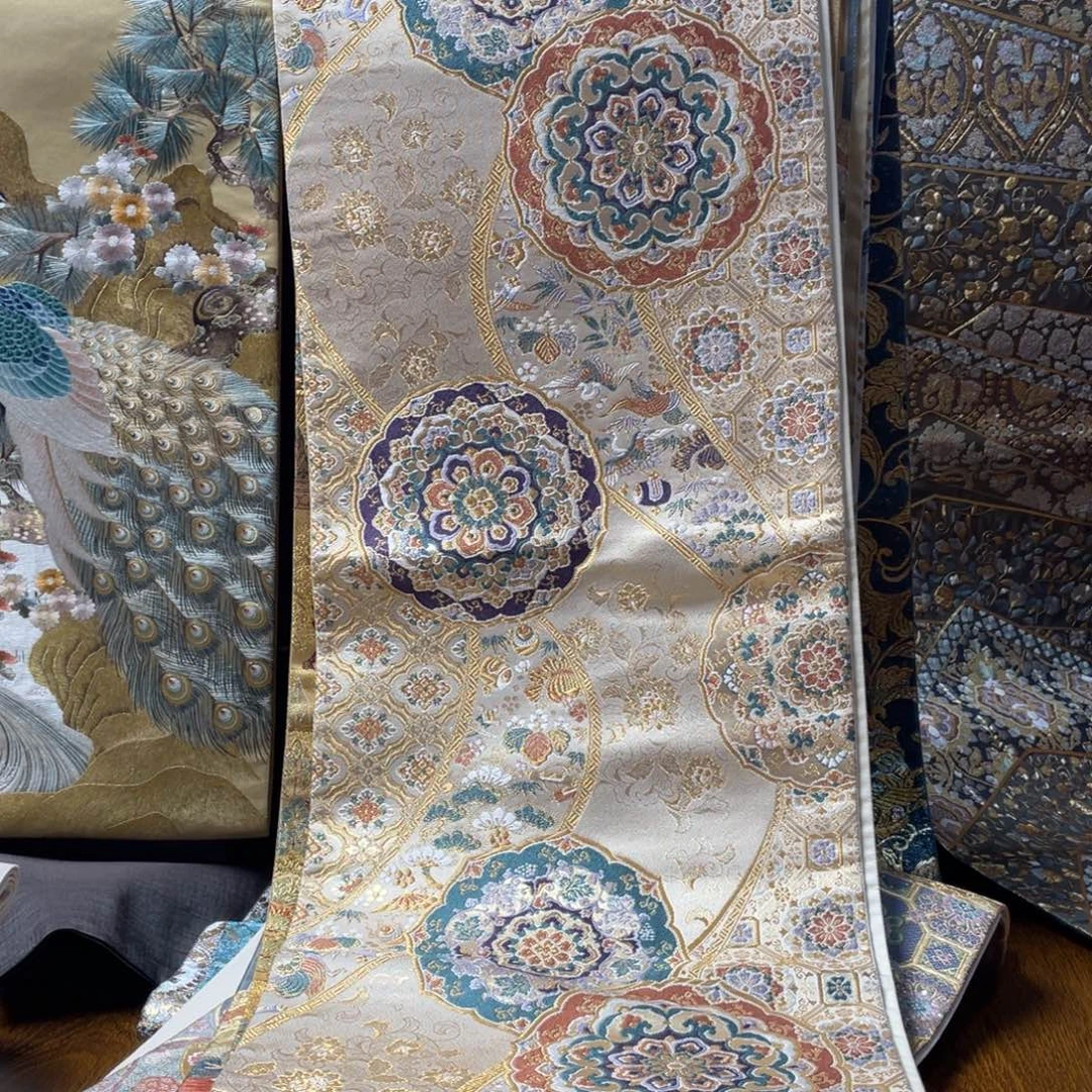 织绣非常柔软唐锦