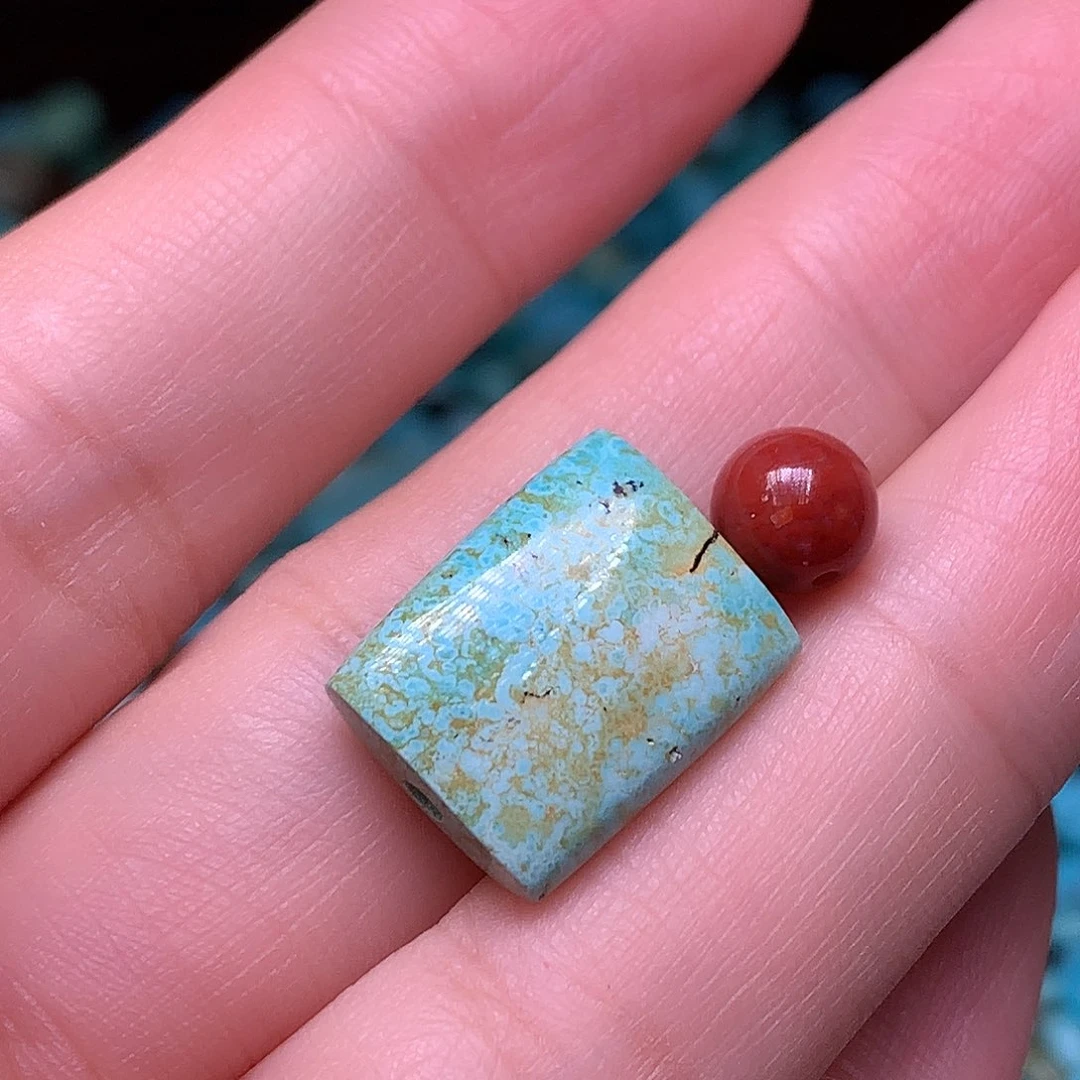 浅***夏南红玛瑙未镶嵌珠宝奇石