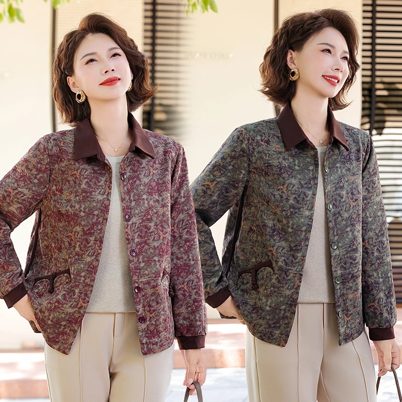 妈妈秋装洋气花色翻领外套2025新款中老年女春秋宽松夹克短款上衣