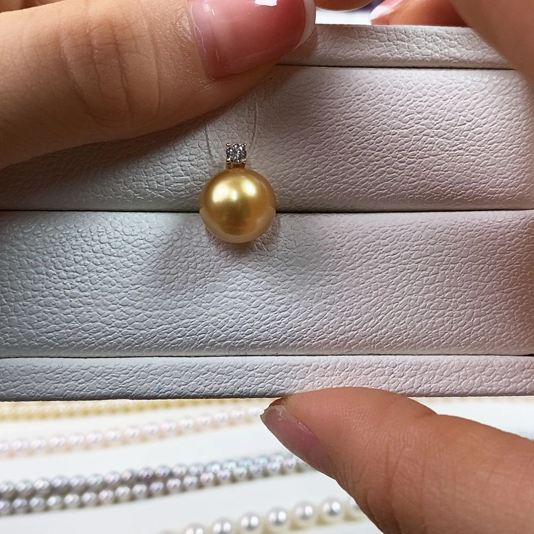 18K金镶嵌吊坠(不含链)海水珍珠11-12南洋金珠吊坠（浓金基本无暇）